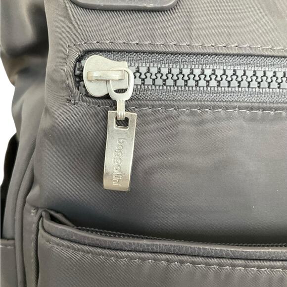 Baggallini Soho Unisex Laptop Gray Backpack - Picture 6 of 11